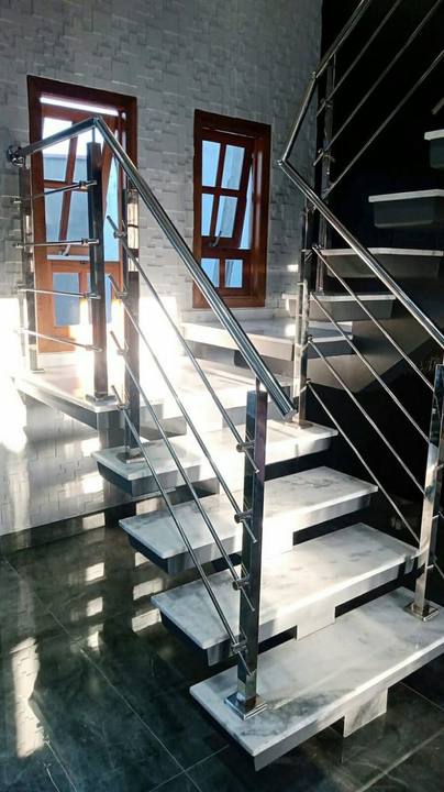 Rampe à lisses fines, escalier droit
